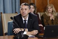 Ministrul David propune includerea profesorilor asociați în școli și licee: „Dacă îl aducem şi ajunge la 22 de lei pe oră, nu este regulă. Trebuie să gândim rolul lui şi să îl echivalăm pe grade” / FOTO: gov.ro