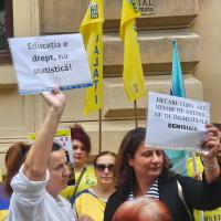 Sindicatele din Educație cer deblocarea imediată a plăților pentru hotărârile judecătorești câștigate de profesori/ FOTO: Facebook@federatia sindicatelor din educație spiru Haret