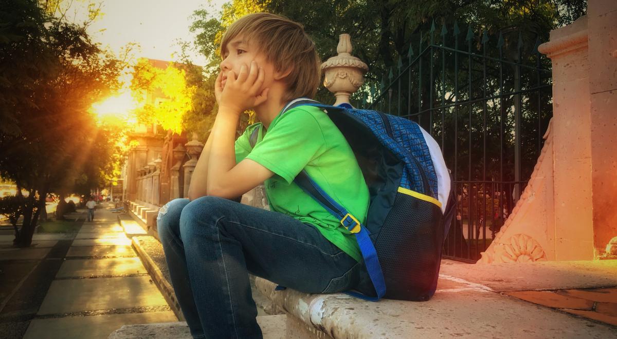Copilului tău nu-i place școala sau să învețe? E timpul să-i spui aceste lucruri, chiar dacă sună dur / FOTO ILUSTRATIV: freepik.com @EyeEm