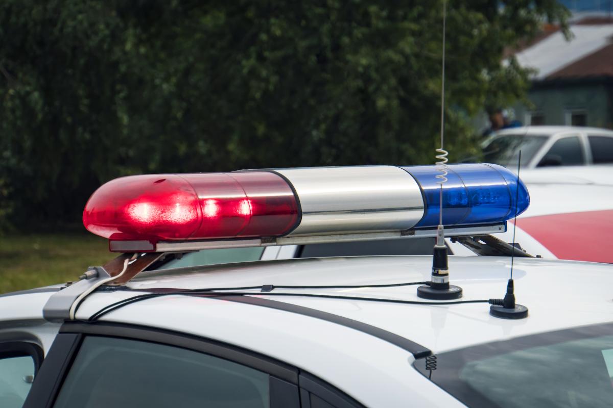 Mai multe școli și spitale din București au primit amenințări: Poliția și SRI fac verificări / FOTO: freepik.com @MrDm