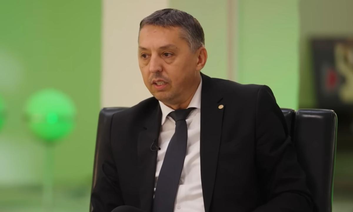 „Școala, dacă nu se schimbă, va deveni muzeu, va deveni rezervație!” Ministrul Daniel David, despre profesorul viitorului: „Nu poți fi sigur că știi mai mult decât elevii tăi” / FOTO: captură video YouTube @Edge Institute