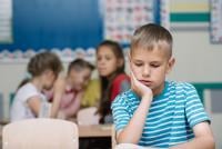 Stresul școlar la copii: Semne subtile care ar trebui să-ți atragă atenția / FOTO: freepik.com@freepik