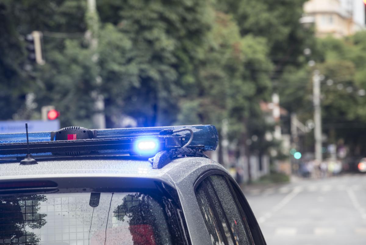 Elevă reținută, după ce și-a amenințat colegul cu un cuțit. S-a ales cu dosar penal / FOTO: Freepik.com@eyeem