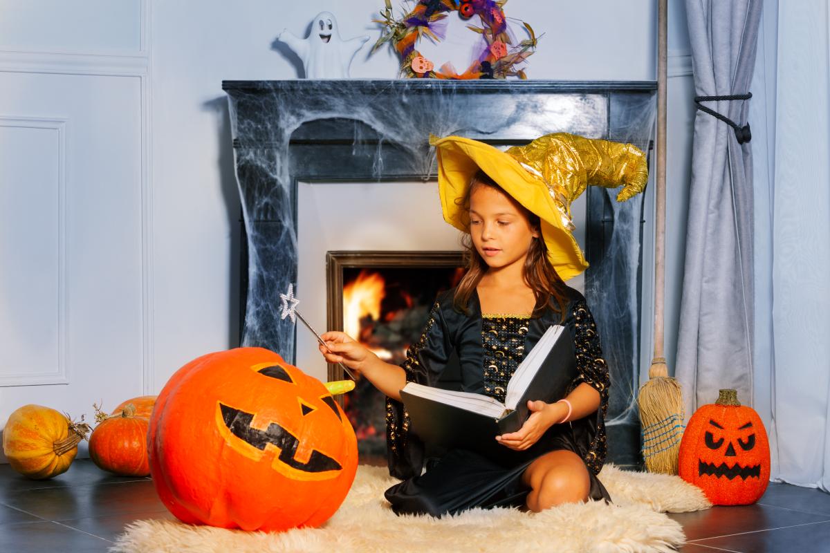 Idei de poezii tematice pentru Halloween, potrivite pentru cei mici / FOTO: Freepik.com@eyeem