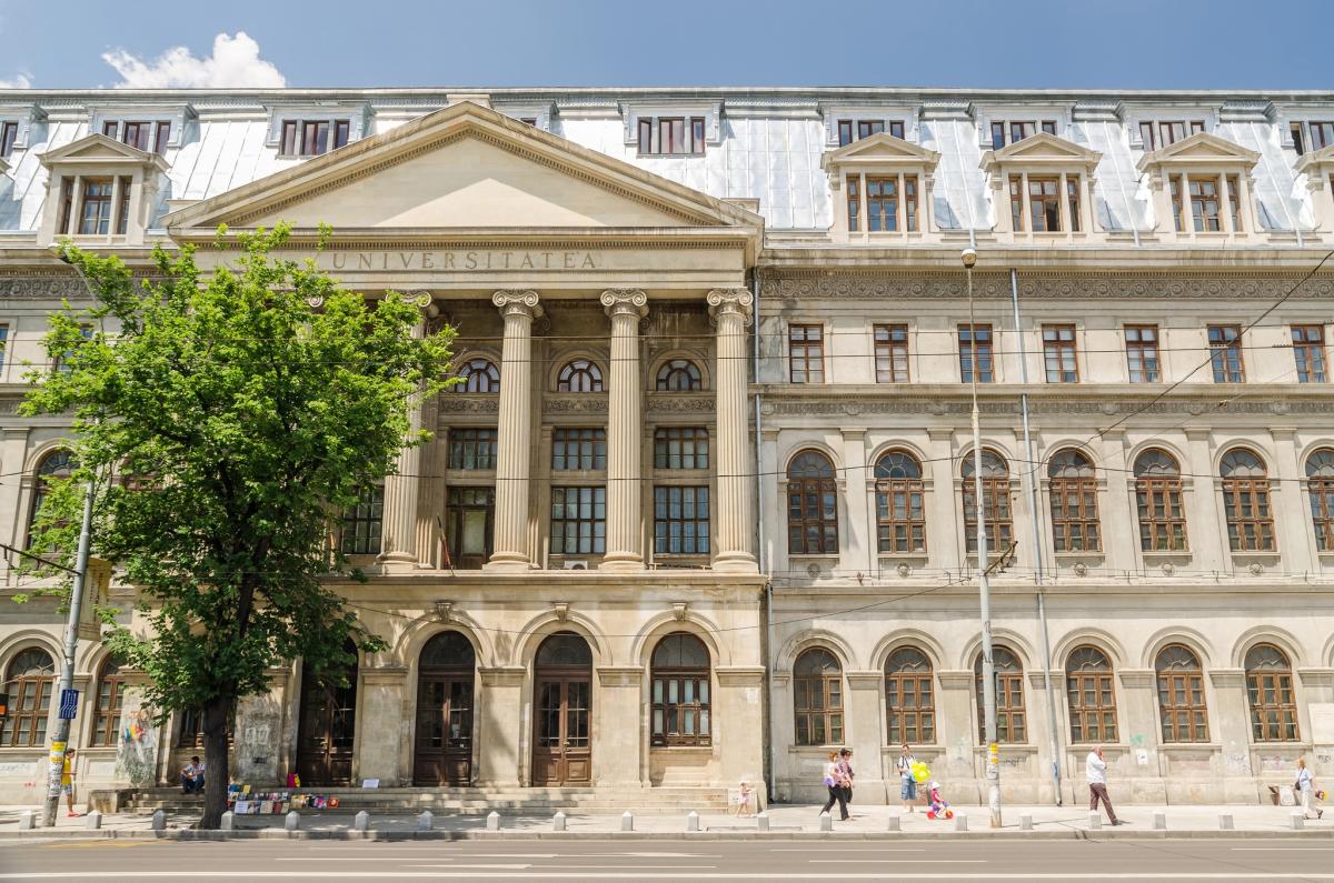 Universitatea din București, sancționată pentru discriminare: o studentă cu dislexie nu a primit sprijin la examene / FOTO: Facebook@universitatea București