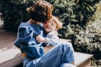 Cum să-ți faci copilul să te asculte: sfaturi de la experți în parenting / foto: freepik.com@senivpetro