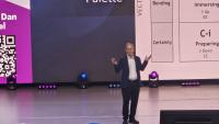 Dr. Daniel Siegel, mesaj pentru părinții români, care schimbă modul în care privim creșterea copiilor: „Trăim vremuri extrem de dificile” / FOTO: Părinți și Pitici