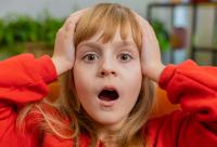 Efectul „creierului de popcorn” la copii: Tot mai mulți neurocercetători și specialiști în sănătatea mintală trag un semnal de alarmă / FOTO: freepik.com @SkelDry