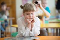 Învățătoare: „Sunt trei semne clare care îți arată dacă un copil este pregătit pentru ritmul din școală” / FOTO: freepik.com @aspsvz