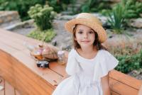 Nume de fete care vor fi în tendințe în 2026 / foto: freepik.com@lookstudio