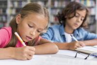 România, fruntașă la analfabetism funcțional. Natalia Intotero, despre cauze: „Faptul că în învățământ salariile sunt mici și profesorii nu sunt cei mai buni dintre cei mai buni” / FOTO: freepik.com@freepik