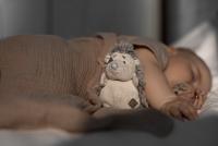 Sfaturi pentru un somn liniștit: iluminarea corectă a camerei bebelușului / FOTO: Freepik.com@freepik