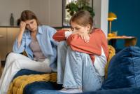 „Sunt mamă și psiholog. Cele cinci mesaje care pot schimba complet relația ta cu adolescentul după o ceartă”, conform unui celebru expert în parenting / FOTO: freepik.com @EyeEm