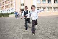Vacanță de toamnă pentru elevi. Când se întorc la cursuri și cum arată calendarul școlar până la finalul anului / FOTO: freepik.com @aspsvz