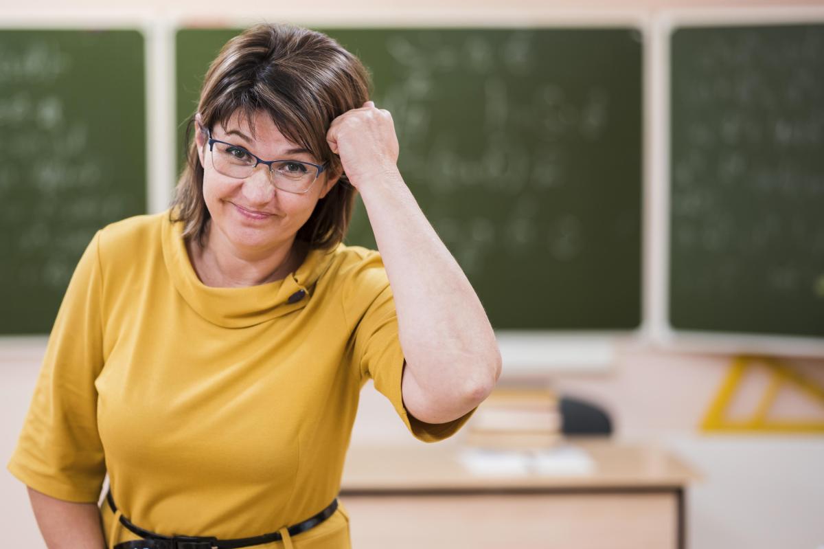 Această profesoară s-a săturat ca părinții să nu-și mai învețe copiii bunele maniere și a răbufnit pe TikTok: „Nu mai înțeleg ce se întâmplă!” / FOTO ILUSTRATIV: freepik.com @freepik