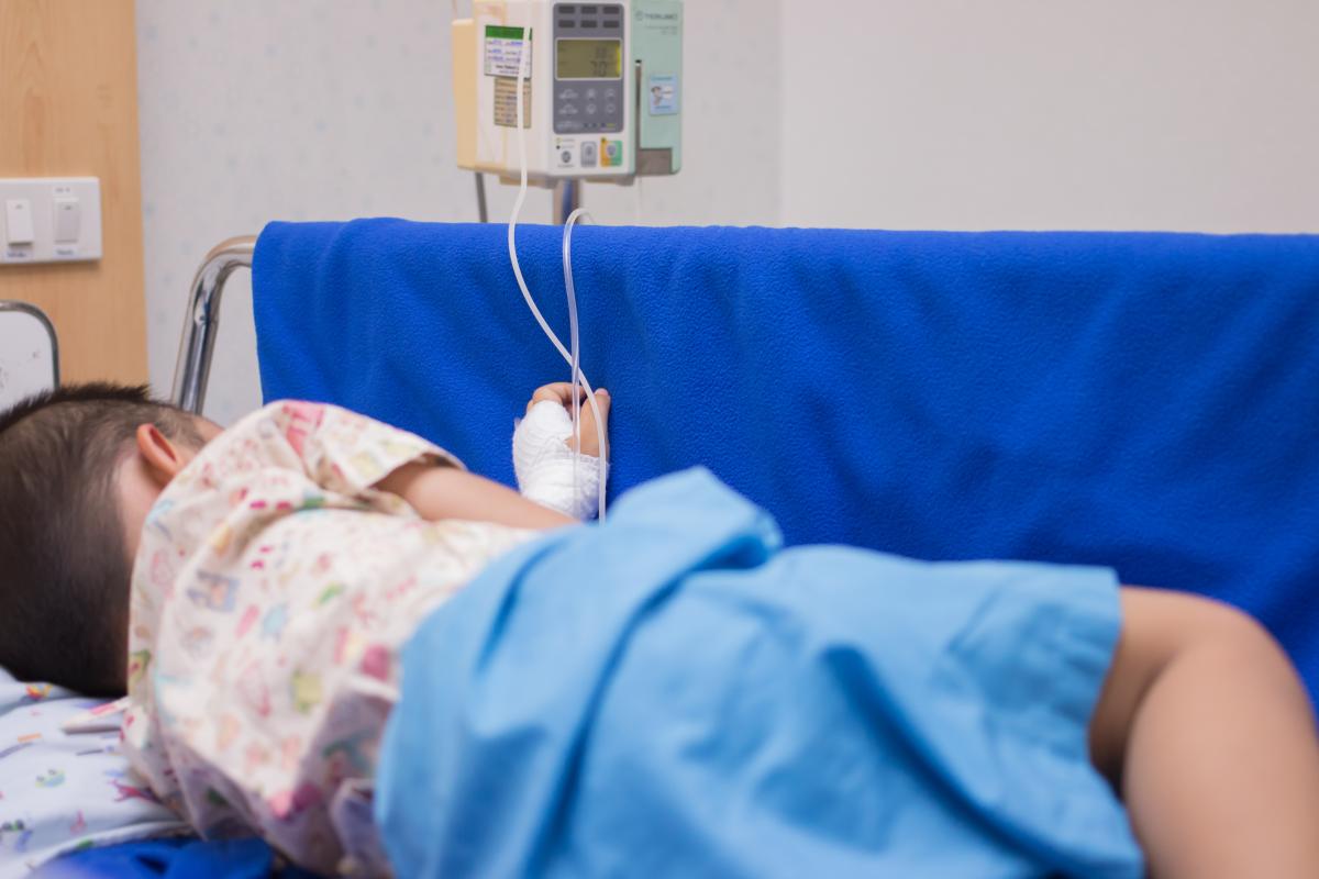 Primul cabinet medico-legal pediatric, la INML București. Dr. Gabriel Gorun: „În fiecare an sute de copii ajung la medicină legală” / FOTO: freepik.com @EyeEm