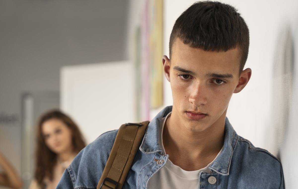 România riscă să transforme copiii în infractori. Gabriela Groza avertizează în Parlament: „Avem o problemă cu delicvența, dar o condamnare când copilul are 13 ani e un factor de risc pentru recidivă” / FOTO: freepik.com @freepik