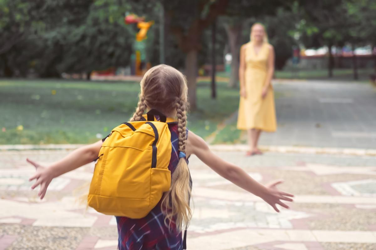 Trei tipuri de abilități sociale pe care copiii nu le învață în școală, dar contează mult în viață / FOTO: freepik.com @olgsera