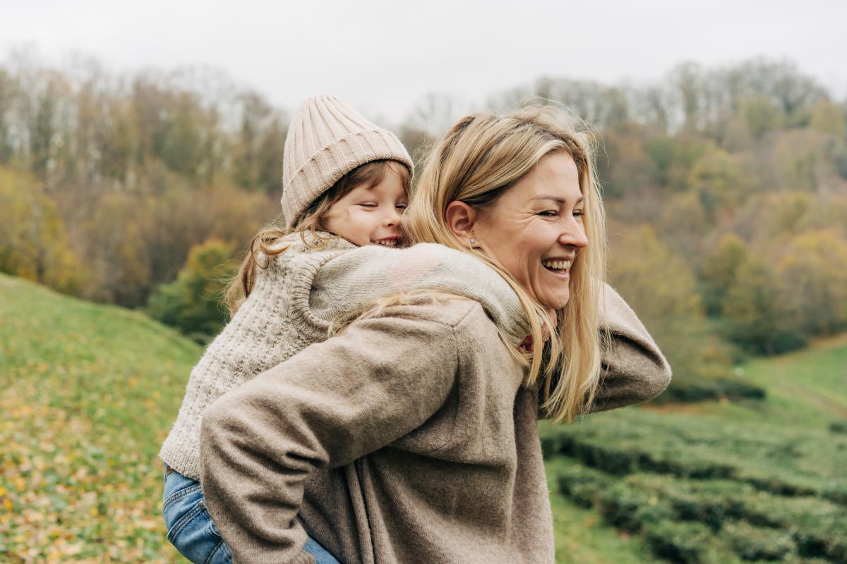 Dacă îi spui această frază copilului tău de mai multe ori pe zi, el va ajunge foarte departe în viață / foto: freepik.com@eyeem