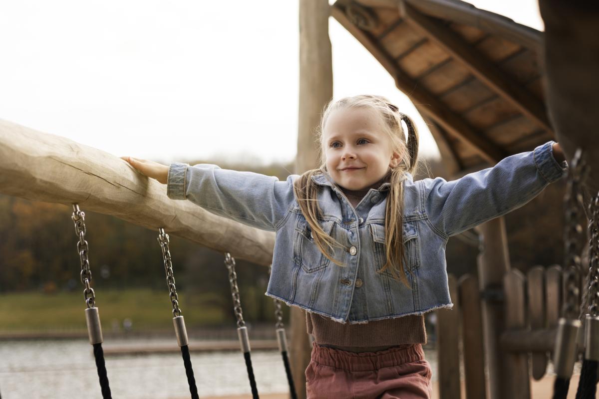 Regulile stricte de parenting de care oamenii râd, dar care, de fapt, îi fac pe copii mai buni / FOTO: freepik.com @freepik