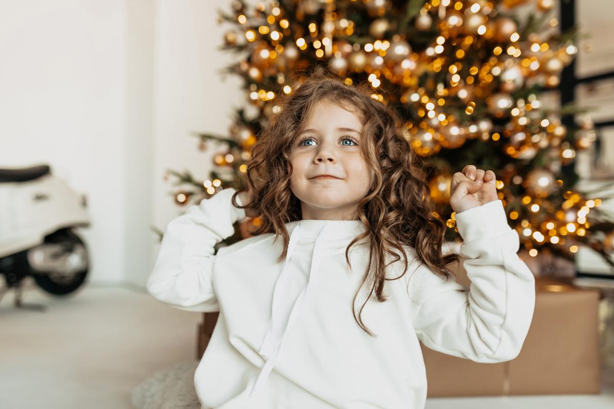 SONDAJ: Lucrurile surprinzătoare pentru care copiii sunt recunoscători în acest sezon de sărbători / foto: freepik.com@ansiia
