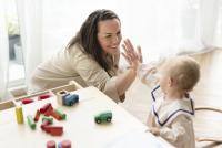 303 posturi vacante la creşele construite prin PNRR, scoase la concurs. Ministrul Daniel David: „Încă în condiţii de criză fiscal-bugetară, Guvernul României a deblocat aceste posturi!” / FOTO: freepik.com @rawpixel.com