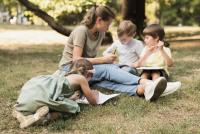 Parentingul prin „efort” creează copii mai rezilienți. Expert parenting: „E un instrument puternic pentru părinți!” / FOTO: freepik.com @freepik