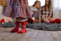 Poezii și cântece pentru copii de Moș Nicolae. Idei și versuri scurte și ușor de învățat până pe 6 decembrie / FOTO: freepik.com @Kireyonok_Yuliya