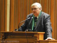 Profesorul Mircea Coșea s-a stins din viață. Marele analist abia lansase două cărți / foto: agerpres